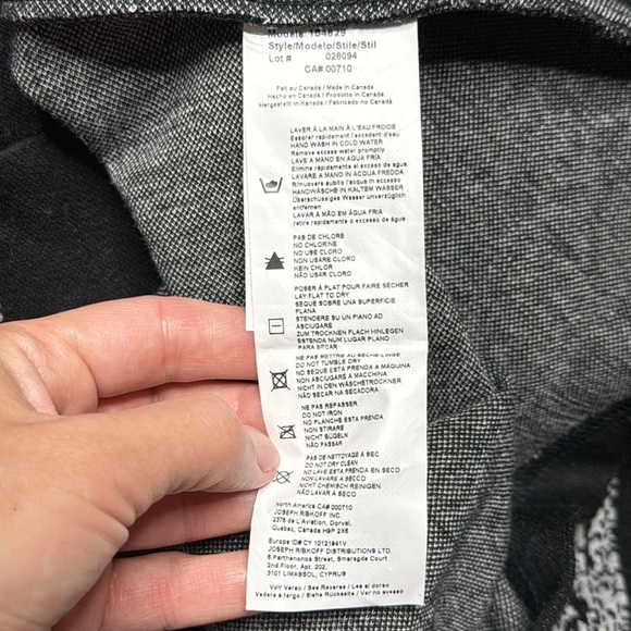 Joseph Ribkoff Grey Black Animal Print Large Button Sweater Size 12 - Picture 8 of 9